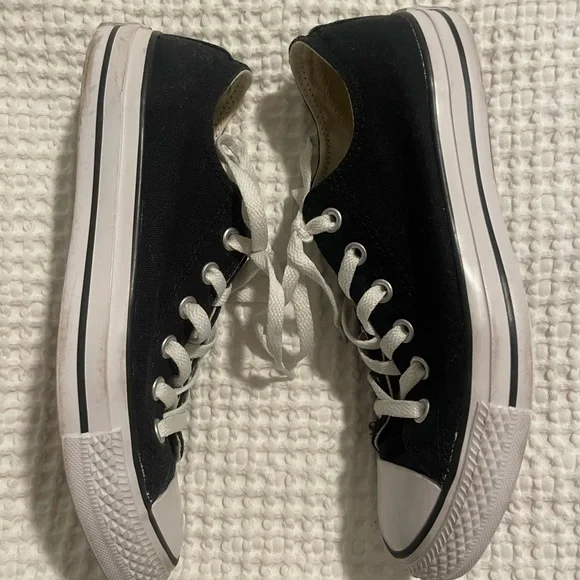 Chuck Taylor All Star Low Top Sneaker Double Tongue Flannel Women’s 8 - Picture 3 of 7